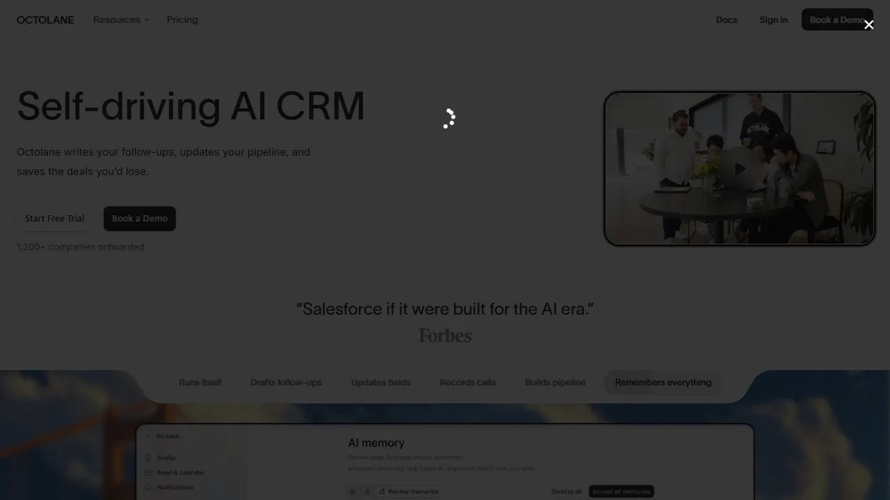 Octolane homepage, customer support & sales AI tool