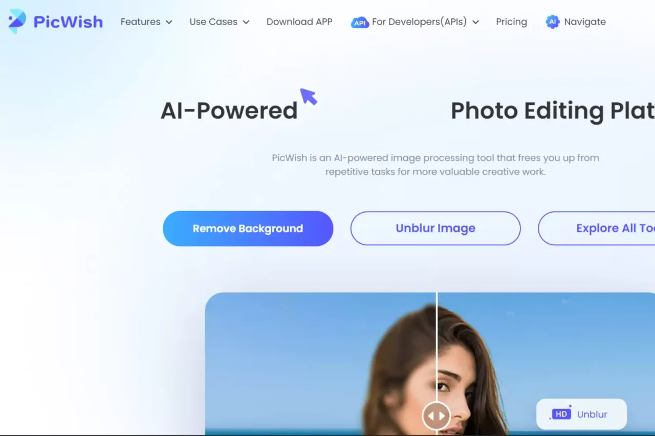 PicWish app screen