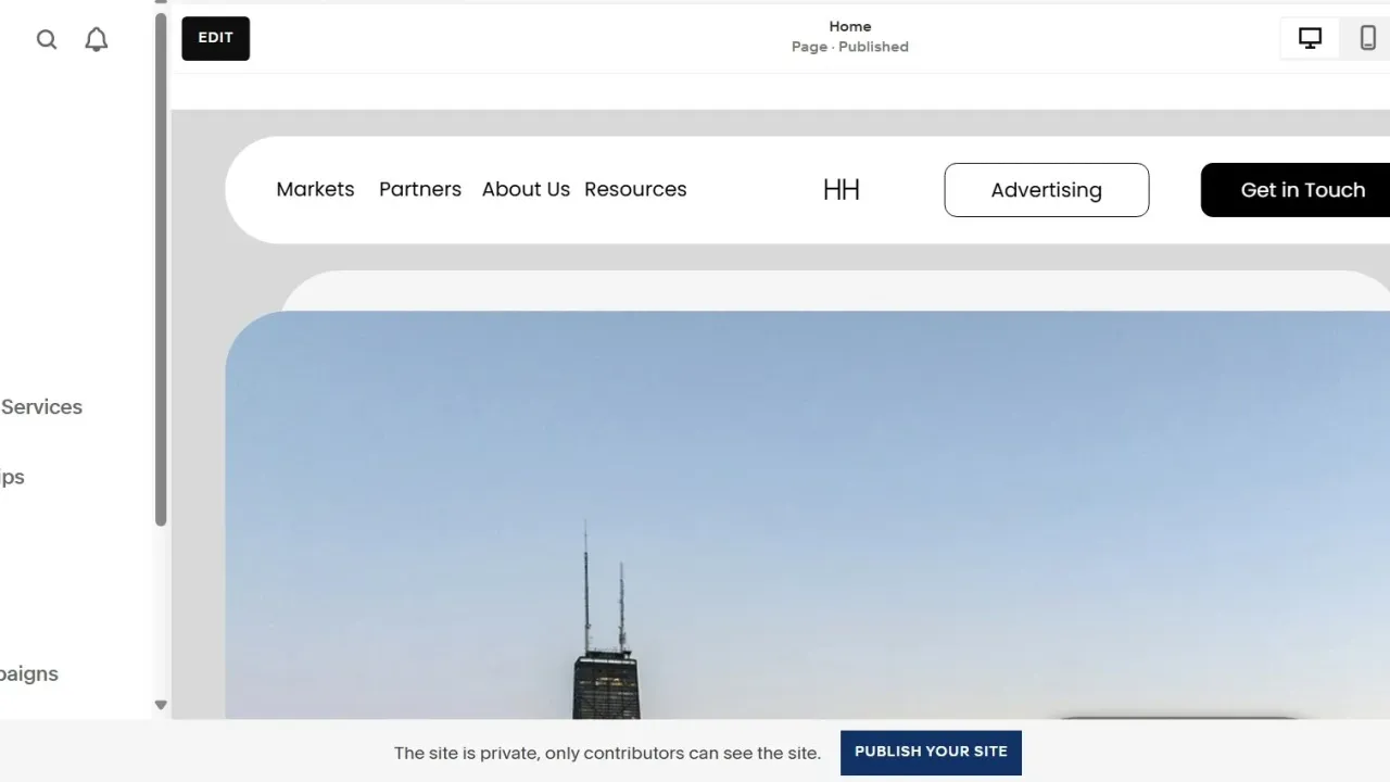 Squarespace interface in use